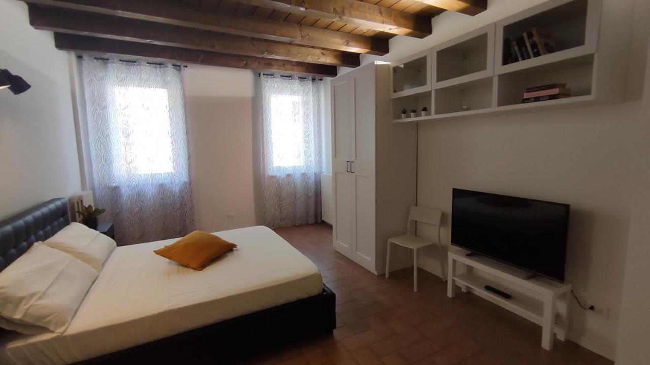 Apartamento El Postesin Verona Exterior foto