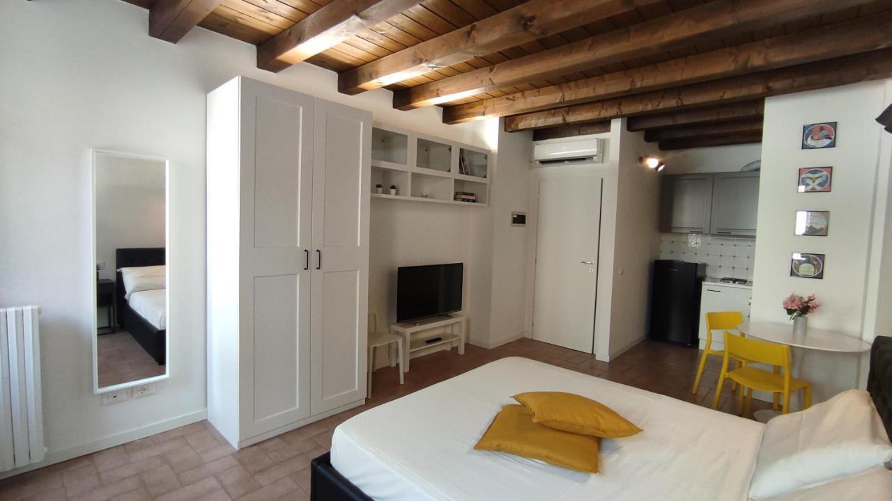 Apartamento El Postesin Verona Exterior foto