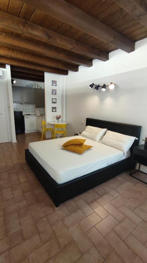 Apartamento El Postesin Verona Exterior foto